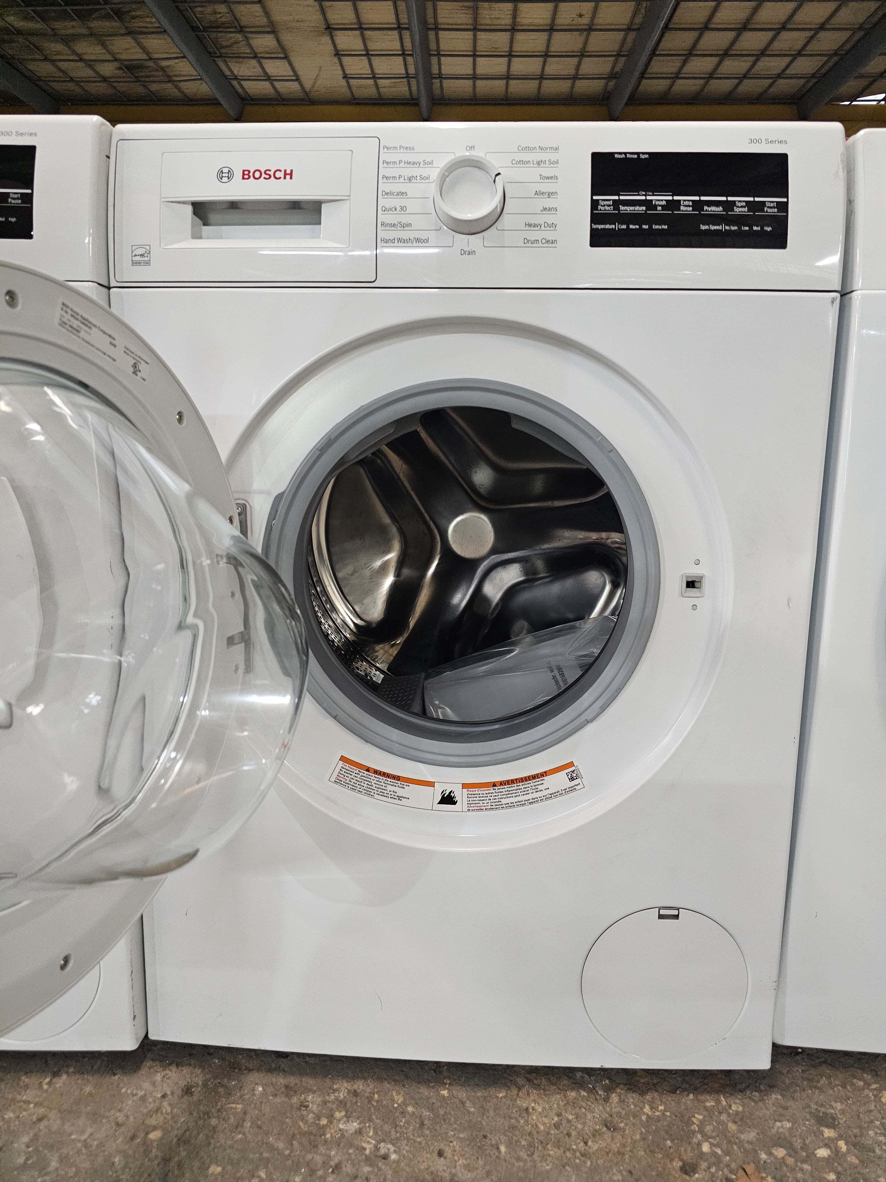 Bosch 300 Series 24 in. 2.2 cu. ft. High-Efficiency Stackable Front Load Washer in White, ENERGY STAR